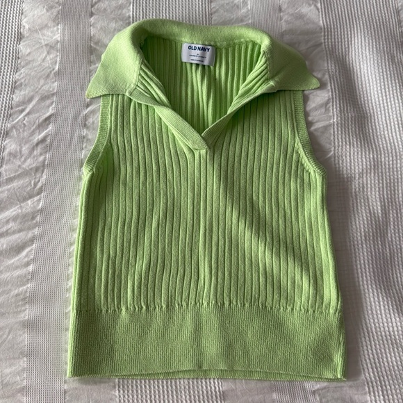 Old Navy lime green sleeveless sweater - Picture 1 of 7